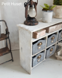 Zeer Brocante Ladenkast