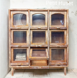 Prachtige Fournituren Kast
