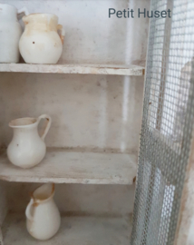 Zeer Brocante Kast