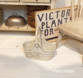 Brocante Metalen Mand met Hengsel