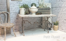 Sierlijke Brocante Tafel