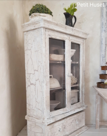 Zeer Brocante Kast