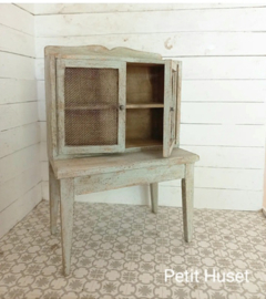 Oude Brocante Voorraad Kast