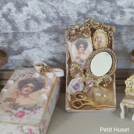 Boudoir Schatten in Brocante Doos