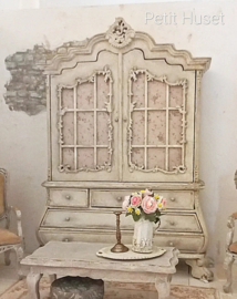 Brocante Dutch Baby House