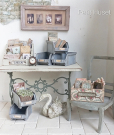 Brocante Voorraad Bak