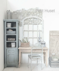 Hoge Smalle Brocante Kast