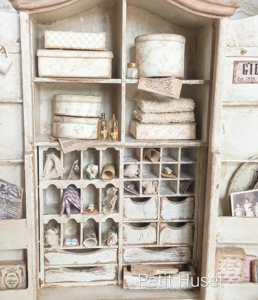 Brocante Hobby/Snuiserijen Kast.