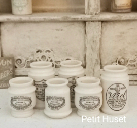 Mooie Pot met Label