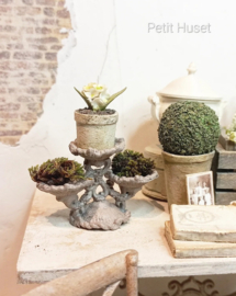 Oude Etagere