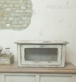 Brocante Vitrinekastje