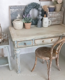 Brocante voor Gevorderden Tafel