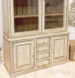 Brocante Voorraad Kast