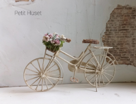 Brocante Fiets met Bloemen