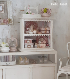 Brocante, Gevuld, Romantisch Kastje