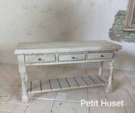 Oude Sidetable