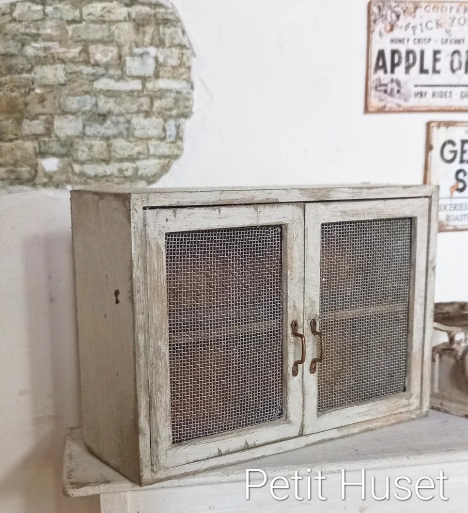 Oude Brocante Vliegenkast