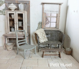 Brocante Vitrinekastje