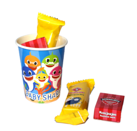 Baby Shark traktatiebeker