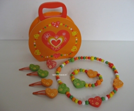 Sieradendoos met sieraden oranje