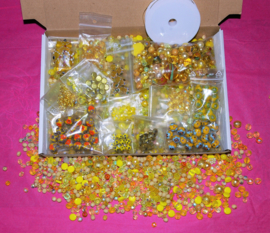 Yellow  and gold treasurebeadbox