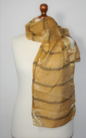 Bruine glanzende sjaal