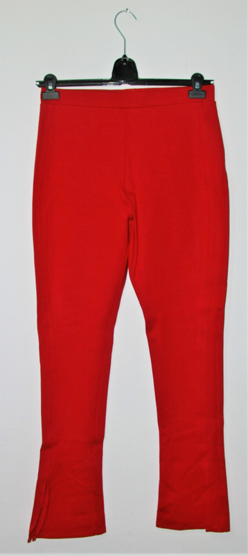 Twee graden Voorzichtigheid gevaarlijk Zara rode broek-L | Broeken | Roses of Fashion