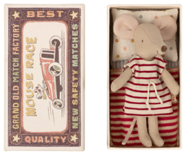 Maileg mouse Big sister beach, in matchbox