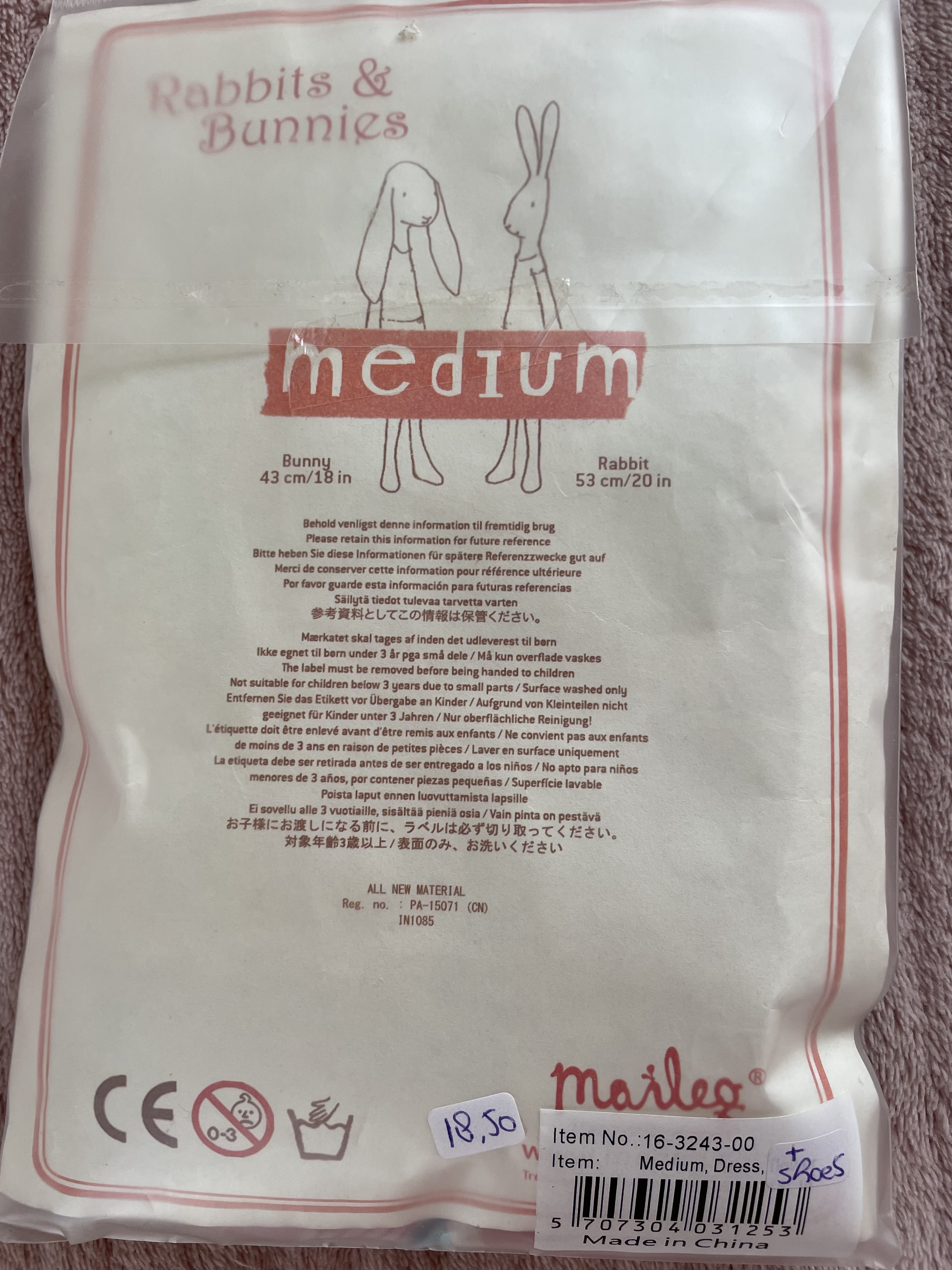 Maileg kledingsetje medium girl, check dress & shoes