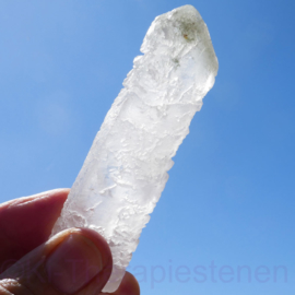 Etched Crystal (Chloriet) - kwartspunt met etsen en coderingen