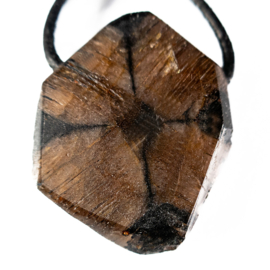 Kruissteen (Chiastoliet) edelsteen hanger Groot 1x UNIEK