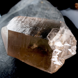 Rookkwarts kristal,  Dubbeleinder 0,5 kg  Natuur 1x UNIEK