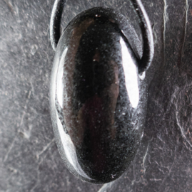 Shiva Lingam Zwarte Groot hanger geboord 1x UNIEK