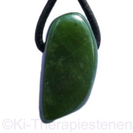 Nefriet (Jade) hanger groot  per st.