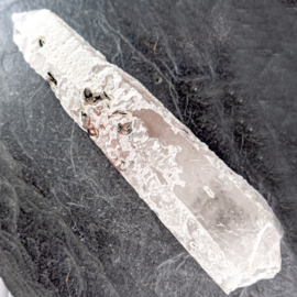 Magische Laserkristal - met ruim Hematiet (Binnen-Mongolië) 1x UNIEK