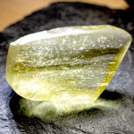 Libisch Woestijnglas - Goud Tektiet  0,1 kilo  1x UNIEK