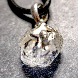 Phenakiet kristal hanger | 3,5 gr. 1x UNIEK