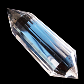 0) Dubbeleinder  Phi - Vogel kristal 24-z.,  L. 8,4 cm, 80 gr.