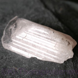 Danburiet kristal (rosa)  1x uniek ex. ca 34 gr.