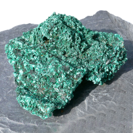 Malachiet kristallen (Congo) 336 gr.
