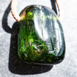 Toermalijn, Groene Toermalijn  hanger 1x UNIEK