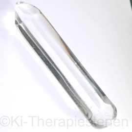Bergkristal massagestaaf (gepolijste ruwe natuur kristal) L.  ca. 8  cm