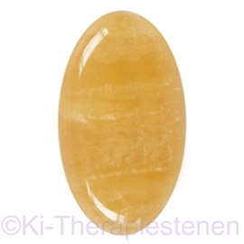 Calciet, geel massagesteen 3x4,5 cm per st.