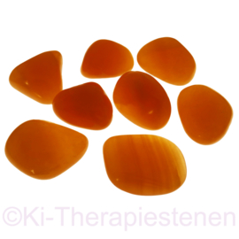 Calciet: Oranje calciet, A kwaliteit trommelsteen (XL) (20-25 gr.) per st.
