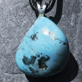 Turquoise  (gestabiliseerd), hanger1x UNIEK