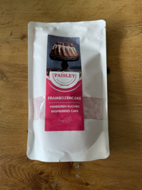 Frambozen Cake mix, Roze cake met stukjes Framboos van Paisley