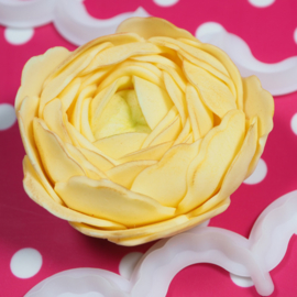 The Easiest Ranunculus  Ever cutter FMM