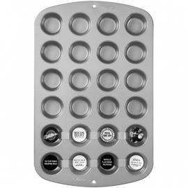 mini Cupcake bakvorm / muffin Pan voor  24 mini cupcakes - Wilton