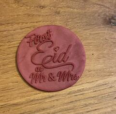 FIRST EID MUBARAK as MR & MRS - arabic Fondantstempel voor cupcakes en koekjes