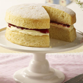 Betty Crocker Velvety Vanilla Cake Mix 425 g